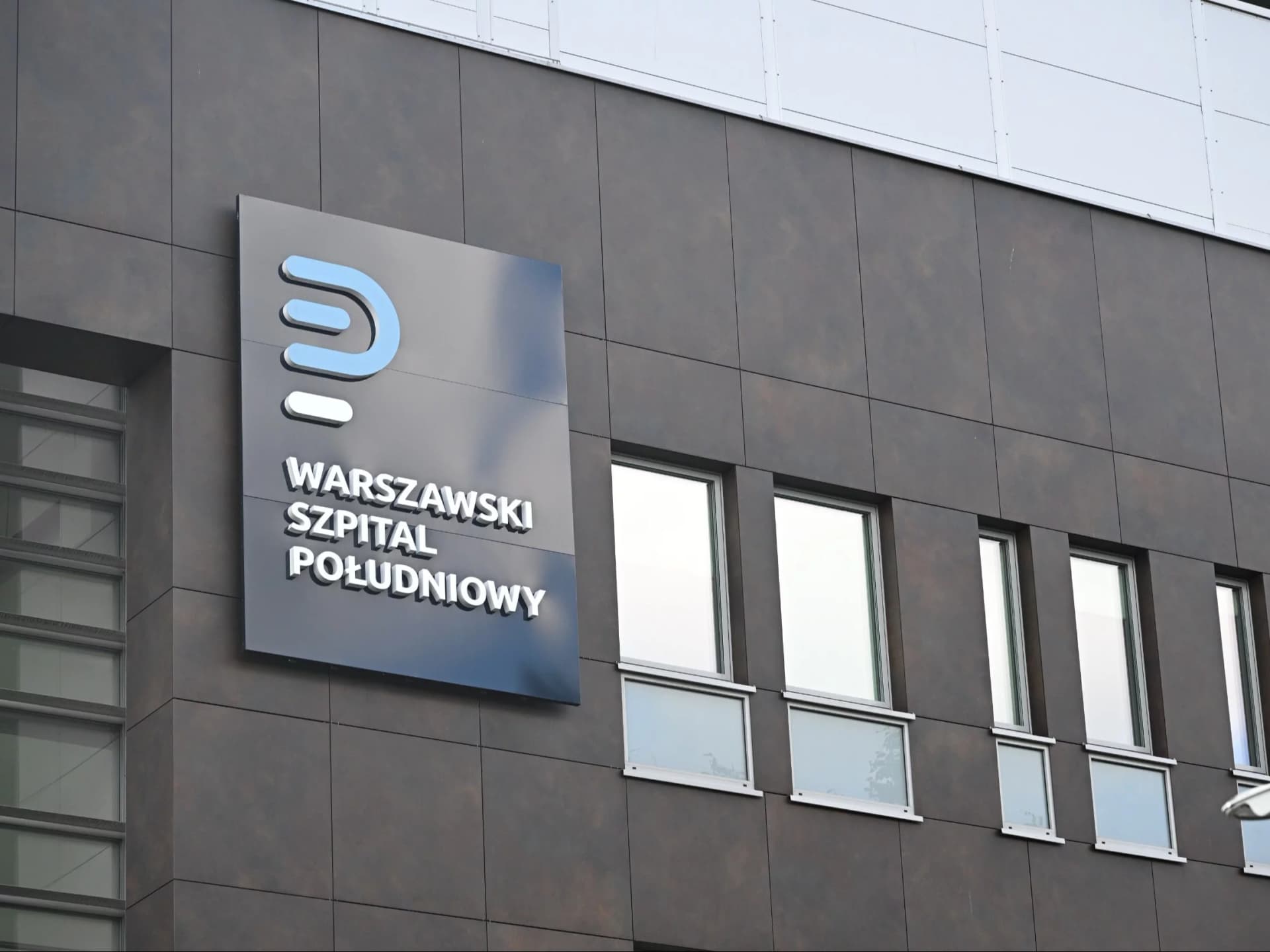 Nie słyszeli o aferze w Szpitalu Południowym. Zadziwiające wyniki sondażu