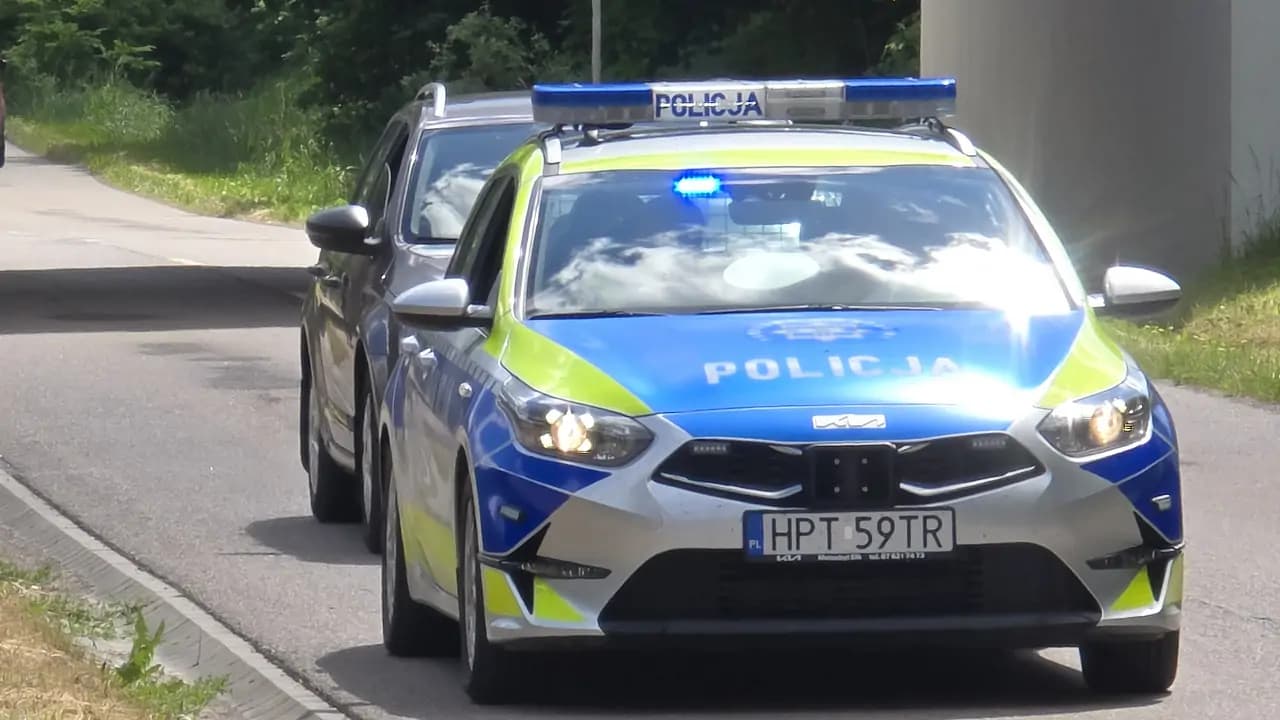 Nietrzeźwa rowerzystka skłamała, że została potrącona