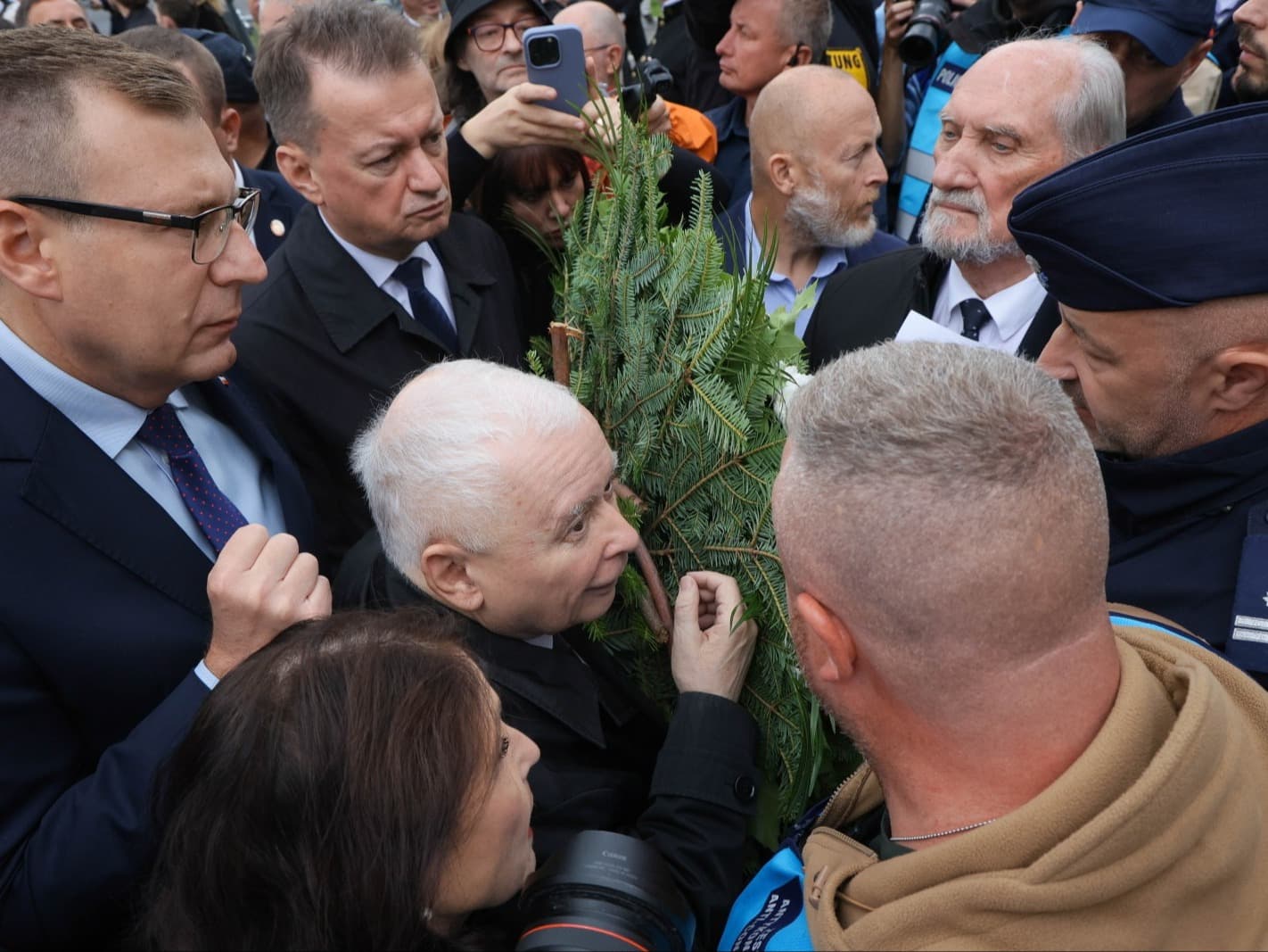 Kaczyński rozjuszony. Mówił o „społecznym śmieciu”, gwardii obywatelskiej i dożywociu