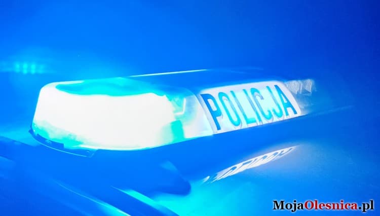 Pracowita noc policji na Placu Zwycięstwa w Oleśnicy. Libacje problemem dla mieszkańców