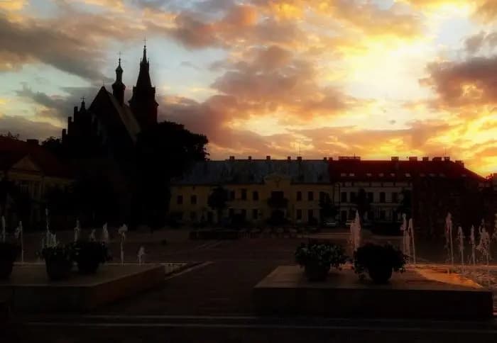 Woda z Dłużca znów bez ograniczeń Sanepid potwierdził przydatność do picia
