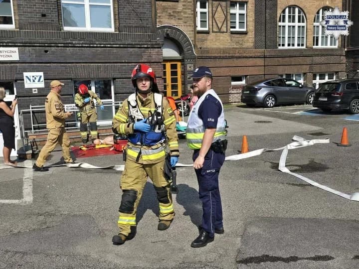 Paczka z wybuchem i ewakuacja - taki test przeszli w Piekarach Śląskich