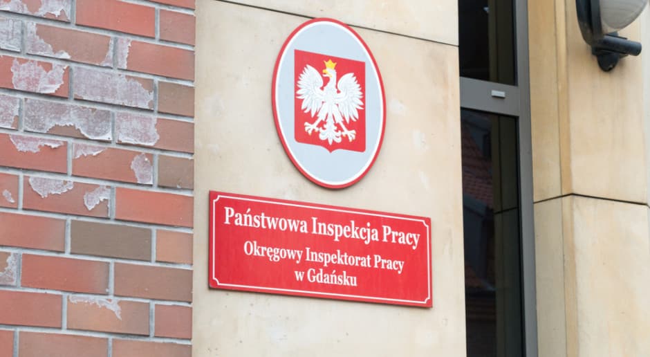 Przepisy i regulacje Najpierw PIP, potem ZUS i skarbówka? Firmy pytają, kto dopłaci za składki