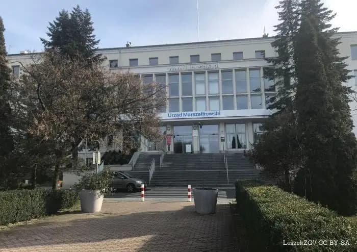 Pacjent zero i pożegnanie oddziału. Jacek Smykał kończy ważny rozdział