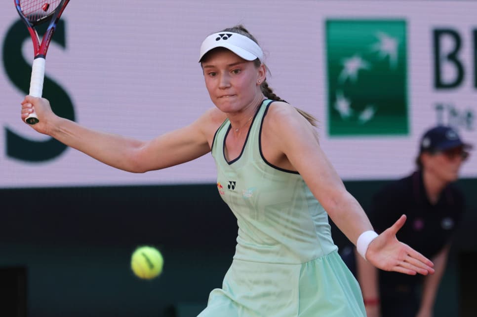 Niespodzianka na kortach w Londynie. Rybakina odpadła z Wimbledonu