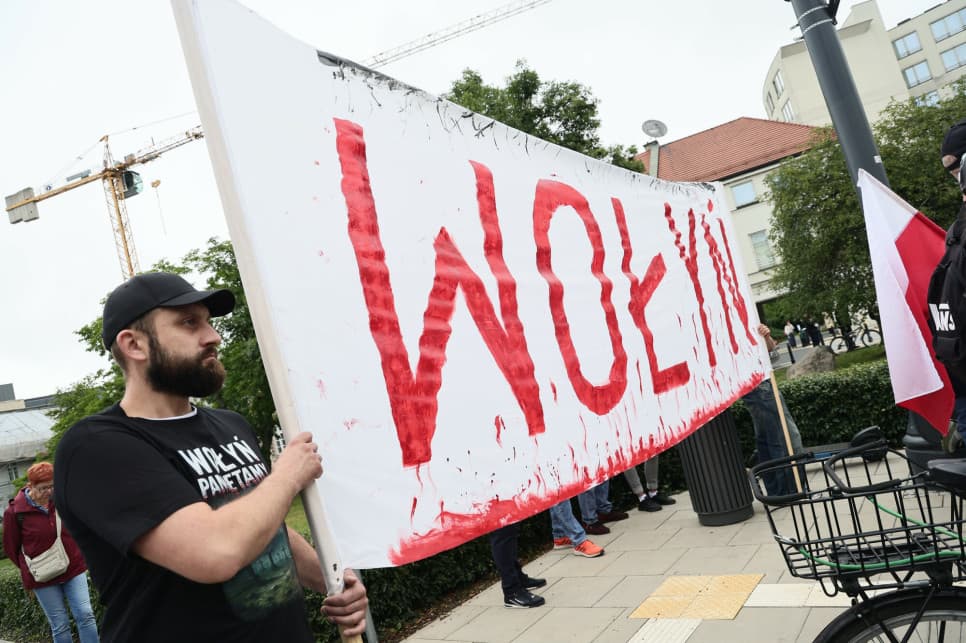 „Mordowani w okrutny sposób”. Sejm przyjął uchwałę ws. ludobójstwa wołyńskiego