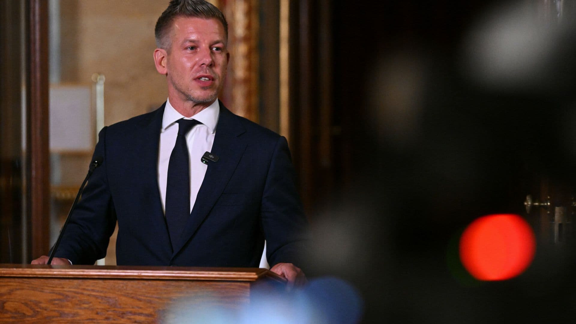Wielka akcja służb na Węgrzech. Peter Magyar ogłasza