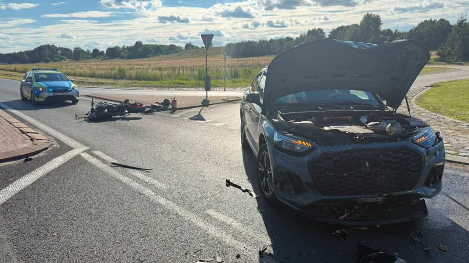 Wypadek w powiecie złotowskim. Jedna osoba została ranna