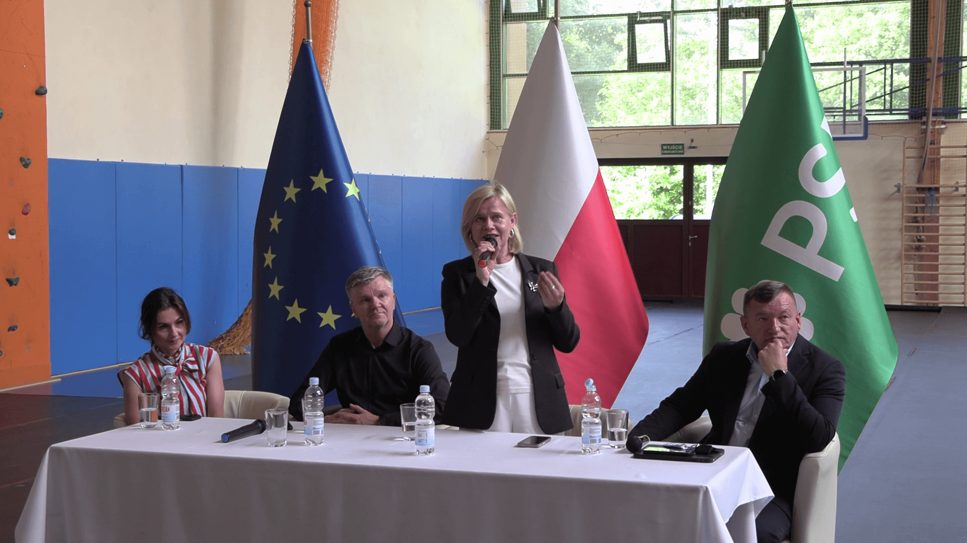„Porozmawiajmy o Polsce” w Płotach. Mieszkańcy mieli okazję zabrać głos