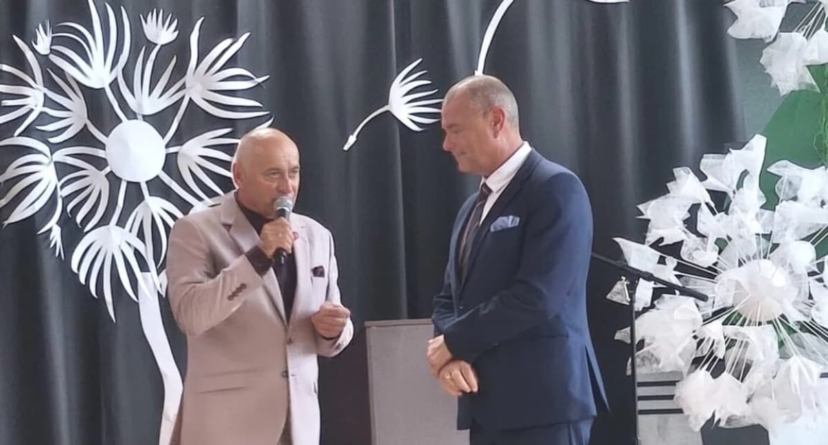 Uroczyste zakończenie roku szkolnego w gmi…