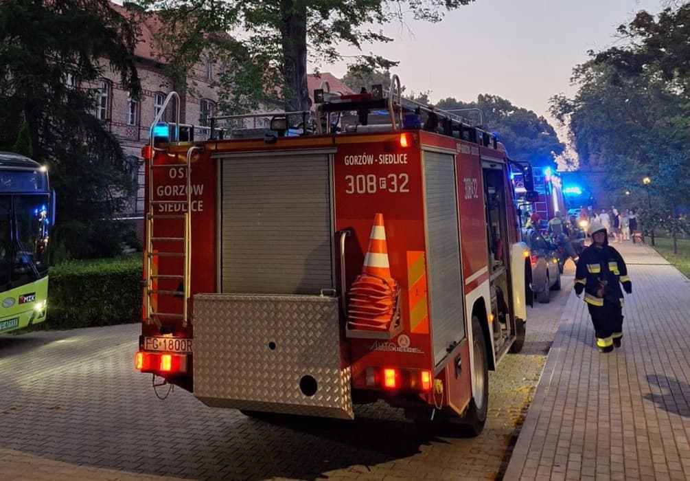 Sytuacja po pożarze w Domu Pomocy Społecznej nr 2 w Gorzowie Najważniejsza informacja jest taka, że wszyscy mieszkańcy Domu Pomocy Społecznej nr 2 są bezpieczni...
