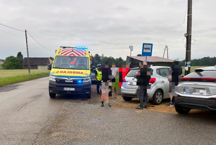 Pechowy piątek w powiecie. Zderzenie aut w Sułkowicach i dwie akcje w Nidku