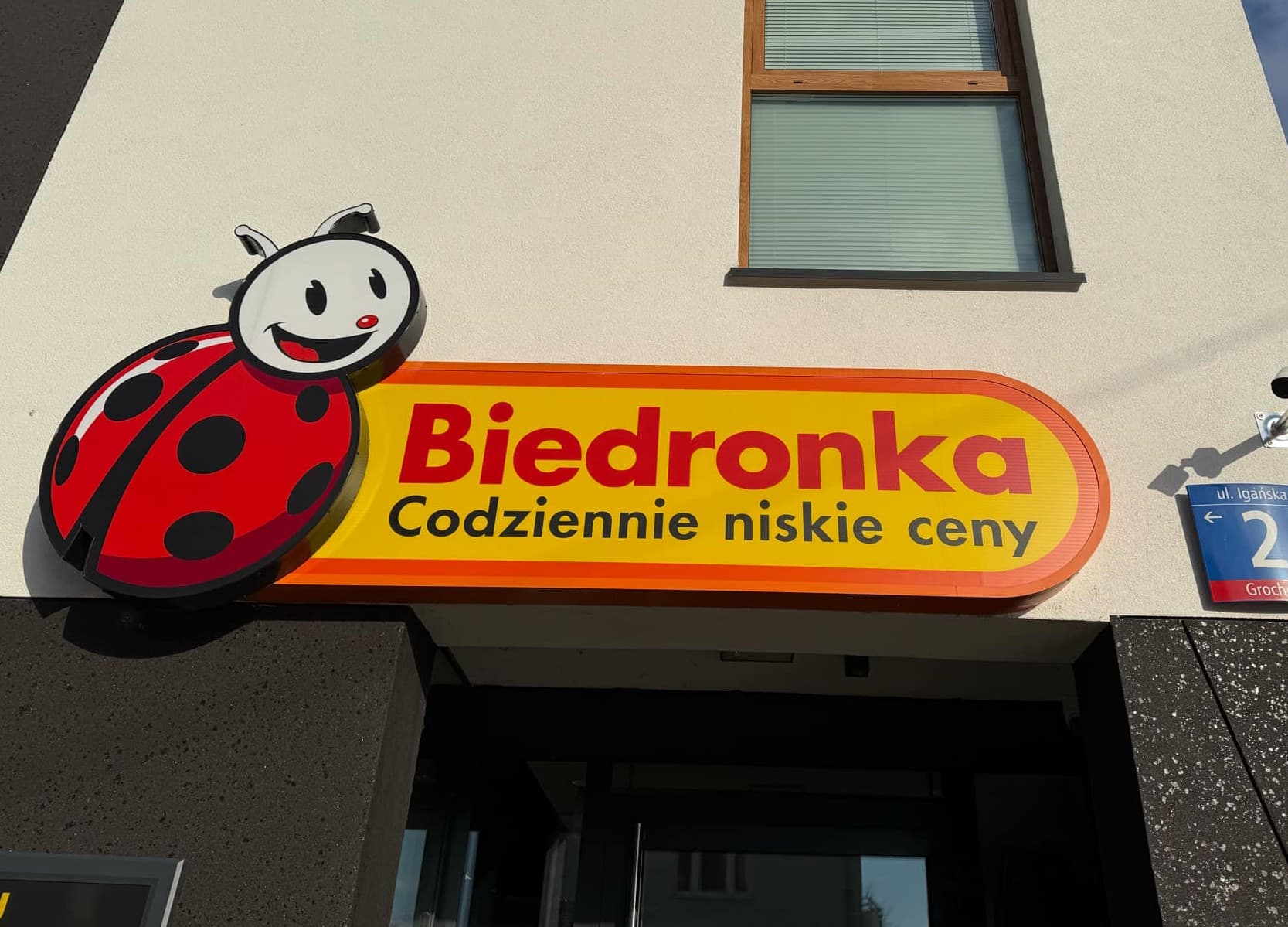 Warszawiacy ruszą do Biedronki. Tylko jeden dzień na zakupy z rabatem aż 70%