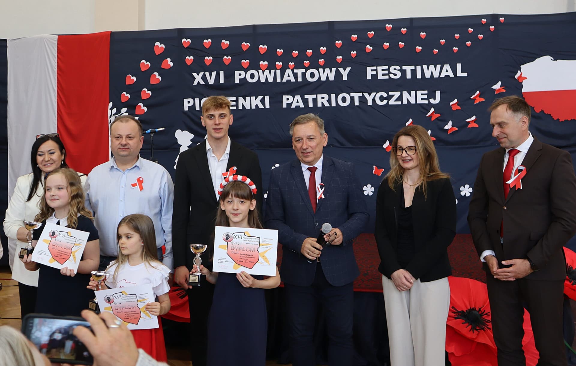 Powiatowy Festiwal Piosenki Patriotycznej