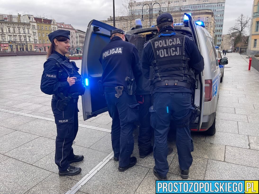 21-latek tymczasowo aresztowany za brutalny rozbój w centrum Opola. Ugodził mężczyznę nożem