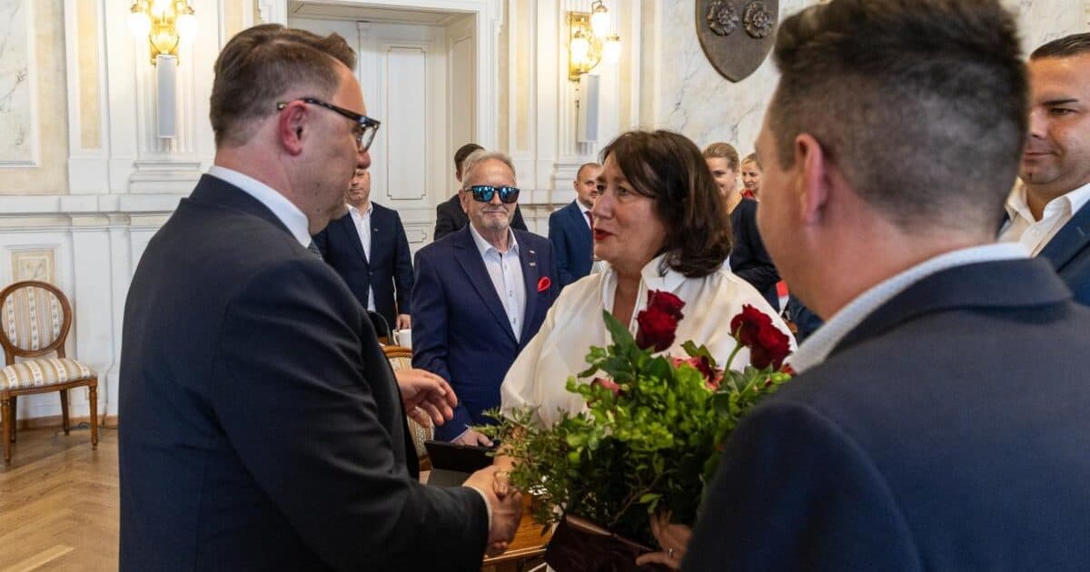 Prezydent z absolutorium i wotum zaufania. Dyskusja trwała cztery godziny