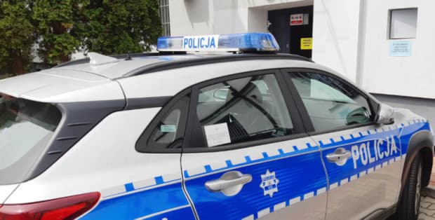 Śmieciarka potrąciła 90 -latka na Żoliborzu. Senior zmarł w szpitalu