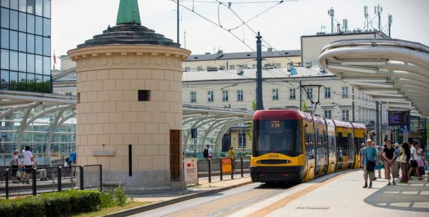 "Gruba Kaśka" przy Placu Bankowym odzyskała blask. Zabytkowy wodozbiór przeszedł renowację