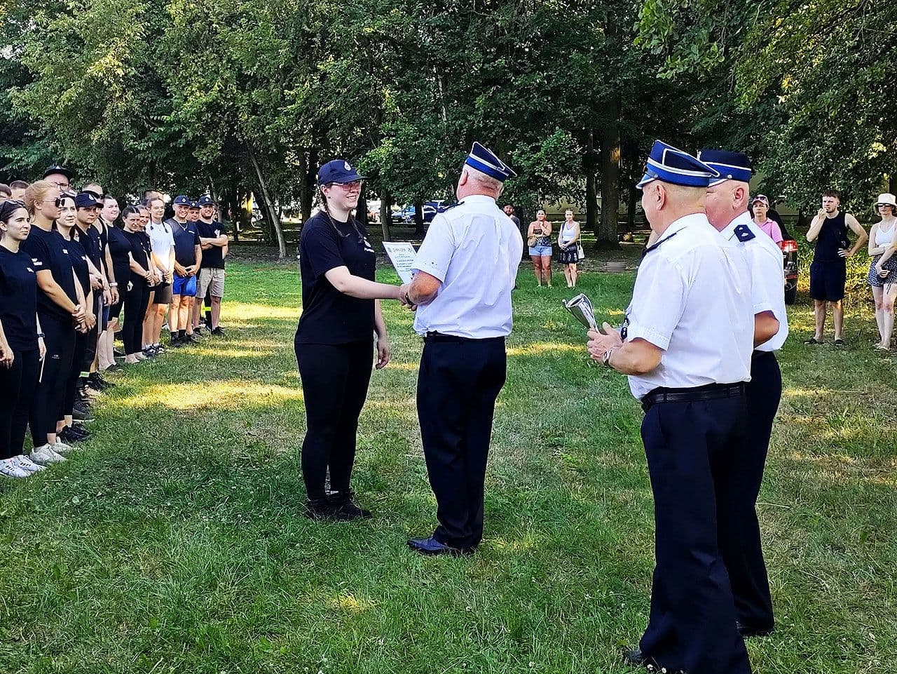 Strażacy rywalizowali w Kaczkach Średnich. OSP Słodków i OSP Kalinowa najlepsze w... z