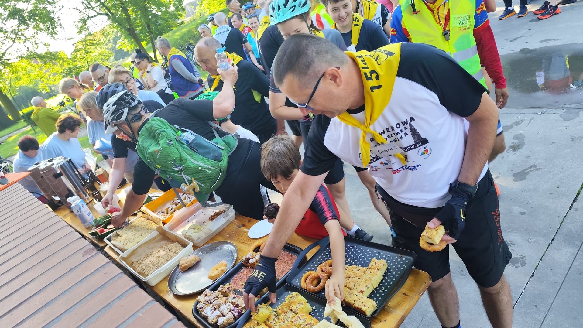 W drodze na Jasną Górę zatrzymali się w Grębocicach